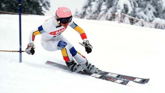 L'Equipe Journal 9/01/2011; Ski Alpin; Cyprien Richard remporte le Slalom géant 