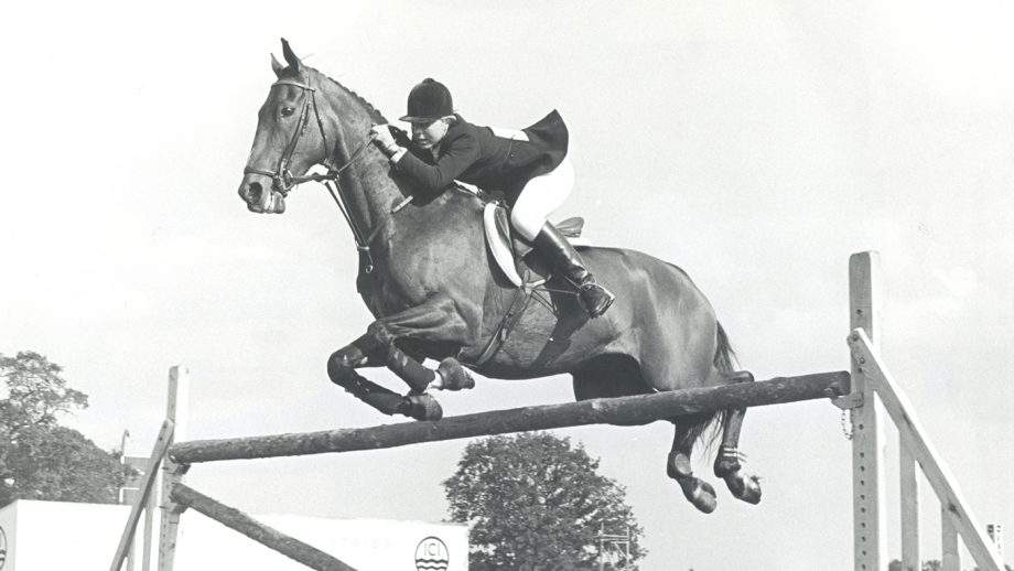 Ann MOORE