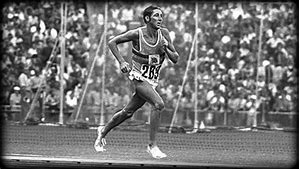 Ron HILL