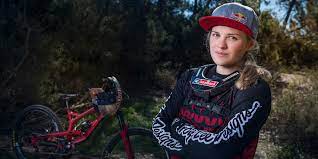 Valentina Höll