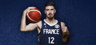 Nando De Colo