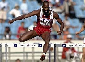 Edwin MOSES