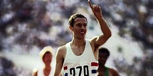 Steve OVETT