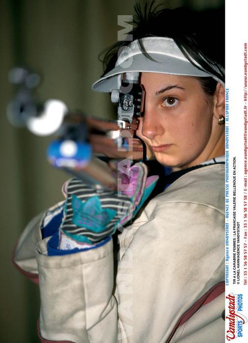 Valérie BELLENOUE